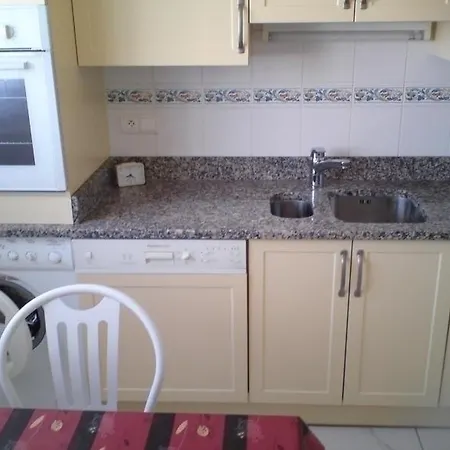 Pierre Loti - Royan, 2 Bedrooms, 6 Persons * 로양