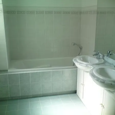 Pierre Loti - Royan, 2 Bedrooms, 6 Persons 아파트